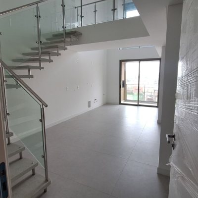 Apartamentos com 74m², 2 quartos, 2 suítes, 2 garagens, no bairro Jurerê Internacional em Florianópolis