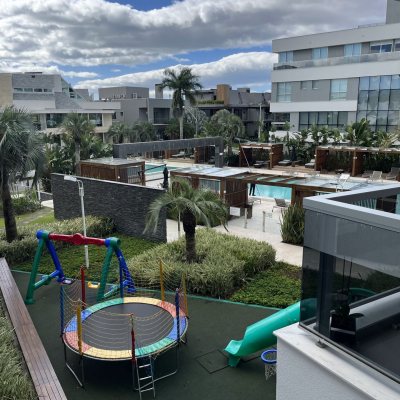 Apartamentos com 147m², 2 quartos, 2 suítes, 2 garagens, no bairro Jurerê Internacional em Florianópolis