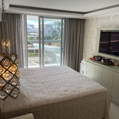 Apartamentos com 147m², 2 quartos, 2 suítes, 2 garagens, no bairro Jurerê Internacional em Florianópolis