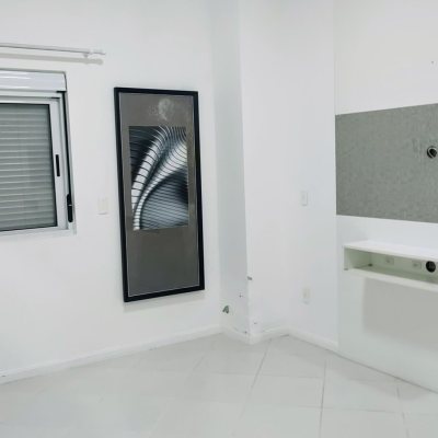 Cobertura com 178m², 3 quartos (sendo 1 suíte), 2 garagens, no bairro Ingleses Norte em Florianópolis