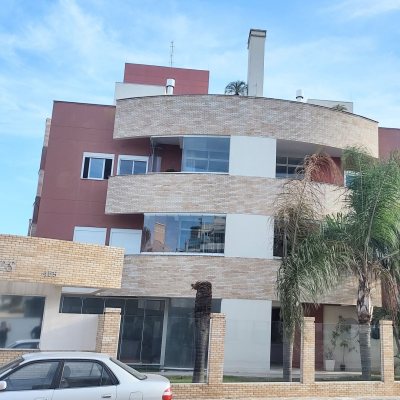 Cobertura com 178m², 3 quartos (sendo 1 suíte), 2 garagens, no bairro Ingleses Norte em Florianópolis