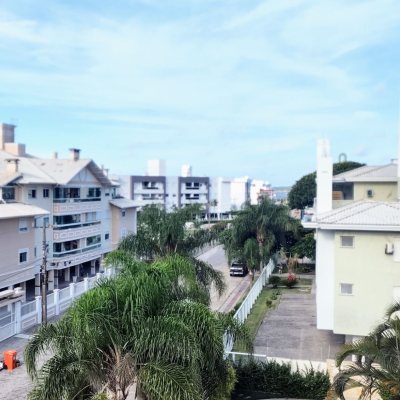 Cobertura com 178m², 3 quartos (sendo 1 suíte), 2 garagens, no bairro Ingleses Norte em Florianópolis