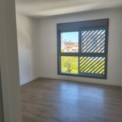 Apartamentos com 120m², 3 quartos, 3 suítes, 2 garagens, no bairro Jurerê Internacional em Florianópolis