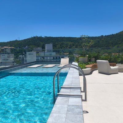 Apartamentos com 120m², 3 quartos, 3 suítes, 2 garagens, no bairro Jurerê Internacional em Florianópolis