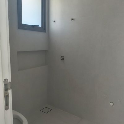 Apartamentos com 120m², 3 quartos, 3 suítes, 2 garagens, no bairro Jurerê Internacional em Florianópolis