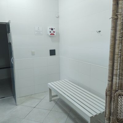 Apartamentos com 165m², 3 quartos (sendo 2 suítes), 2 garagens, no bairro Jurerê em Florianópolis