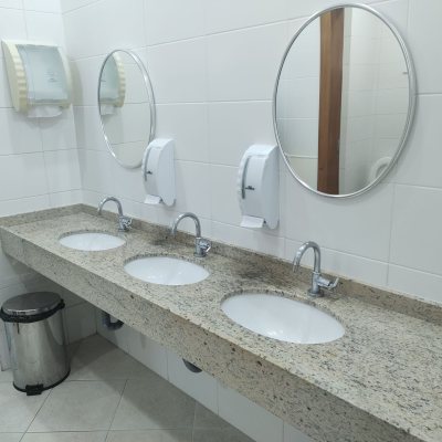 Apartamentos com 165m², 3 quartos (sendo 2 suítes), 2 garagens, no bairro Jurerê em Florianópolis