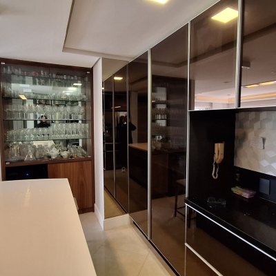 Apartamentos com 176m², 4 quartos, 4 suítes, 3 garagens, no bairro Jurerê Internacional em Florianópolis