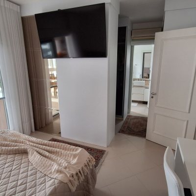 Apartamentos com 176m², 4 quartos, 4 suítes, 3 garagens, no bairro Jurerê Internacional em Florianópolis