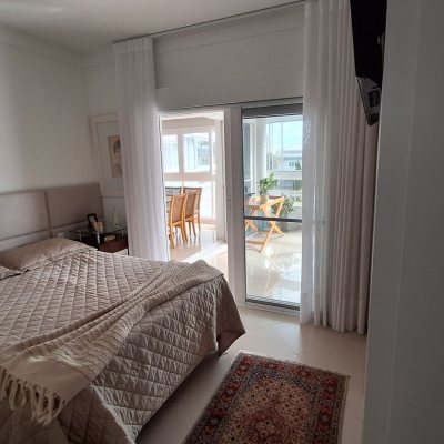 Apartamentos com 176m², 4 quartos, 4 suítes, 3 garagens, no bairro Jurerê Internacional em Florianópolis