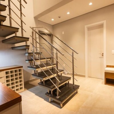 Apartamentos com 128m², 3 quartos, 3 suítes, 2 garagens, no bairro Cachoeira do Bom Jesus em Florianópolis