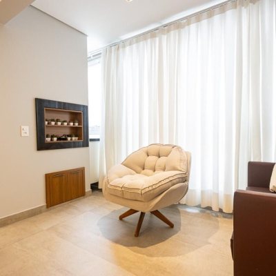 Apartamentos com 128m², 3 quartos, 3 suítes, 2 garagens, no bairro Cachoeira do Bom Jesus em Florianópolis