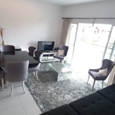 Apartamentos com 105m², 3 quartos (sendo 1 suíte), 2 garagens, no bairro Canajurê em Florianópolis