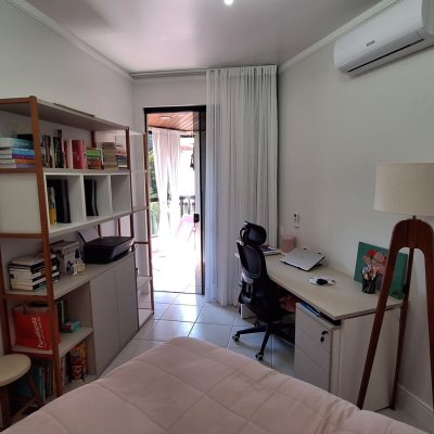 Apartamentos com 128m², 3 quartos, 3 suítes, 2 garagens, no bairro Jurerê Internacional em Florianópolis