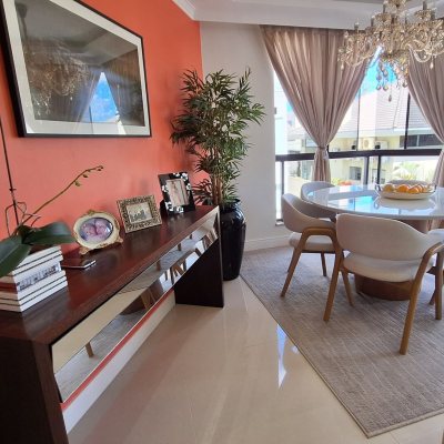 Apartamentos com 128m², 3 quartos, 3 suítes, 2 garagens, no bairro Jurerê Internacional em Florianópolis