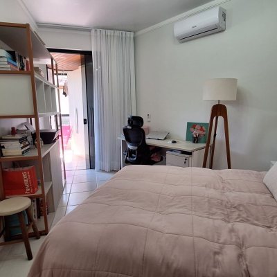 Apartamentos com 128m², 3 quartos, 3 suítes, 2 garagens, no bairro Jurerê Internacional em Florianópolis