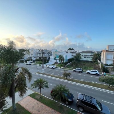 Apartamentos com 115m², 3 quartos, 2 suítes, 2 garagens, no bairro Jurerê Internacional em Florianópolis