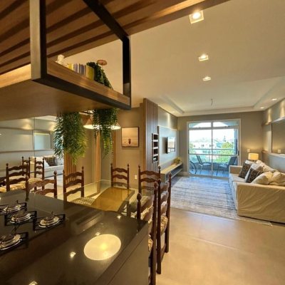 Apartamentos com 115m², 3 quartos, 2 suítes, 2 garagens, no bairro Jurerê Internacional em Florianópolis