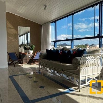 Cobertura com 330m², 3 quartos, 3 suítes, 2 garagens, no bairro Jurerê Internacional em Florianópolis