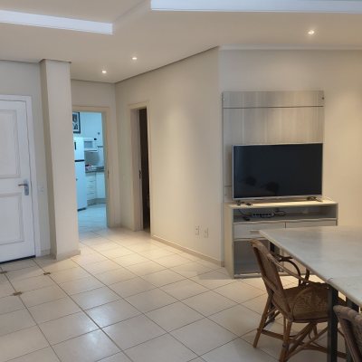 Apartamentos com 139m², 3 quartos, 2 suítes, 4 garagens, no bairro Jurerê Internacional em Florianópolis