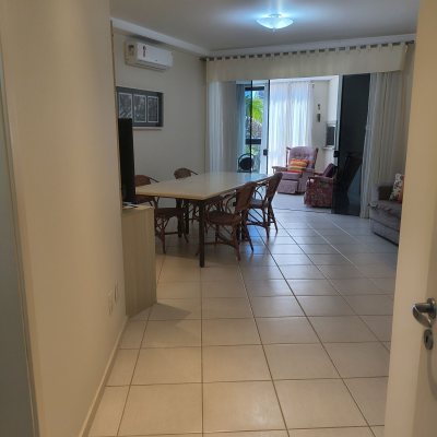 Apartamentos com 139m², 3 quartos, 2 suítes, 4 garagens, no bairro Jurerê Internacional em Florianópolis