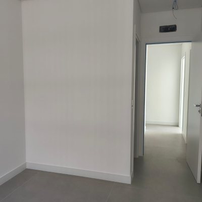 Apartamentos com 114m², 3 quartos, 2 suítes, 2 garagens, no bairro Jurerê em Florianópolis