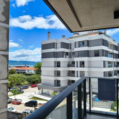 Apartamentos com 114m², 3 quartos, 2 suítes, 2 garagens, no bairro Jurerê em Florianópolis