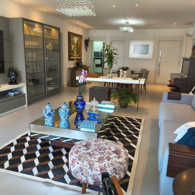 Apartamentos com 147m², 3 quartos, 3 suítes, 2 garagens, no bairro Jurerê Internacional em Florianópolis