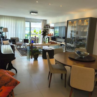 Apartamentos com 147m², 3 quartos, 3 suítes, 2 garagens, no bairro Jurerê Internacional em Florianópolis