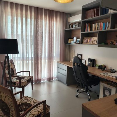 Apartamentos com 147m², 3 quartos, 3 suítes, 2 garagens, no bairro Jurerê Internacional em Florianópolis