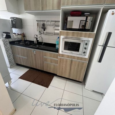 Apartamentos com 69m², 2 quartos, 1 suíte, 1 garagem, no bairro Canasvieiras em Florianópolis