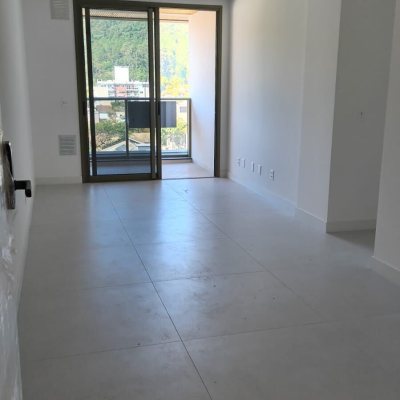 Apartamentos com 65m², 2 quartos, 1 suíte, 1 garagem, no bairro Jurerê Internacional em Florianópolis