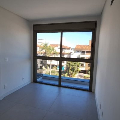 Apartamentos com 65m², 2 quartos, 2 suítes, 2 garagens, no bairro Jurerê Internacional em Florianópolis