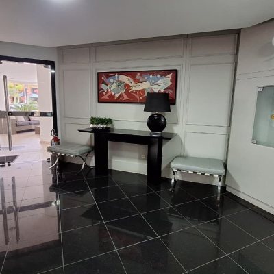 Cobertura com 226m², 3 quartos, 2 suítes, 2 garagens, no bairro Jurerê Internacional em Florianópolis