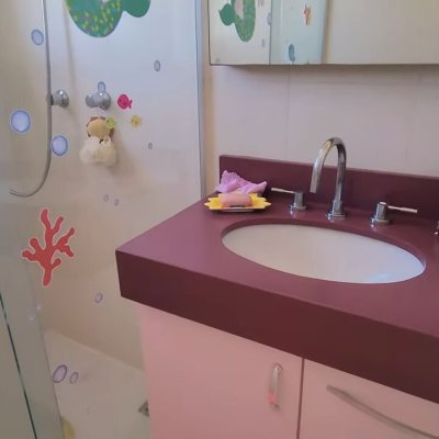 Cobertura com 99m², 4 quartos, 3 suítes, 2 garagens, no bairro Jurerê Internacional em Florianópolis