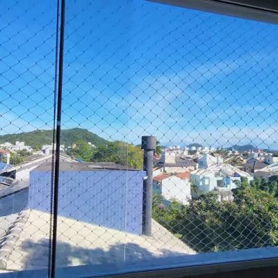 Cobertura com 99m², 4 quartos, 3 suítes, 2 garagens, no bairro Jurerê Internacional em Florianópolis