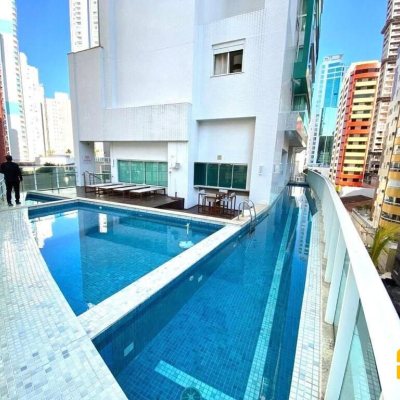 Apartamentos com 167m², 4 quartos (sendo 2 suítes), 2 garagens, no bairro Centro em Balneário Camboriú