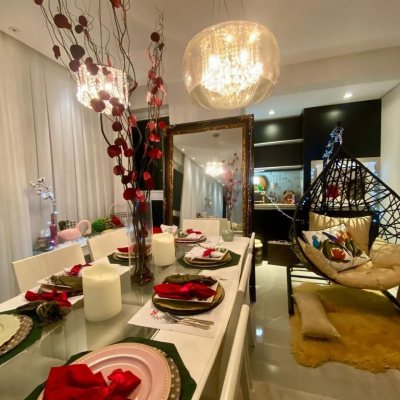 Apartamentos com 167m², 4 quartos (sendo 2 suítes), 2 garagens, no bairro Centro em Balneário Camboriú