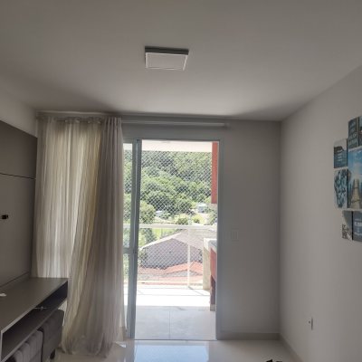 Apartamentos com 86m², 3 quartos, 3 suítes, 1 garagem, no bairro Jurerê em Florianópolis
