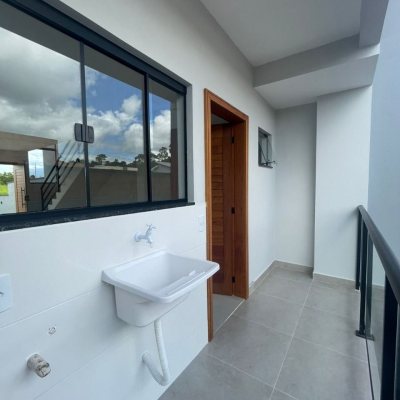 Casa Residencial com 85m², 2 quartos, 2 suítes, 2 garagens, no bairro Bela Vista em Palhoça