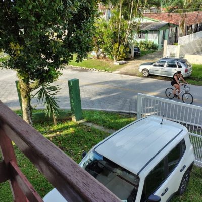 Apartamentos com 40m², 1 quarto, 1 garagem, no bairro Canasvieiras em Florianópolis