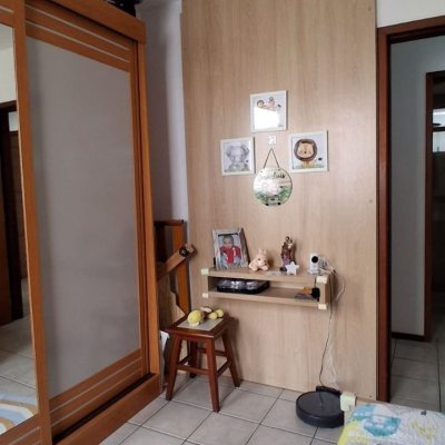 Apartamentos com 96m², 3 quartos, 1 suíte, 1 garagem, no bairro Trindade em Florianópolis