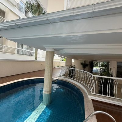 Apartamentos com 102m², 3 quartos (sendo 1 suíte), 1 garagem, no bairro Jurerê Internacional em Florianópolis