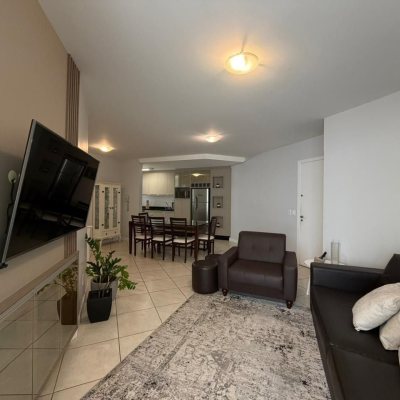 Apartamentos com 102m², 3 quartos (sendo 1 suíte), 1 garagem, no bairro Jurerê Internacional em Florianópolis