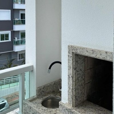 Apartamentos com 43m², 1 quarto, 1 garagem, no bairro Rio Tavares em Florianópolis
