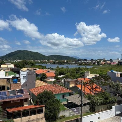 Apartamentos com 43m², 1 quarto, 1 garagem, no bairro Rio Tavares em Florianópolis