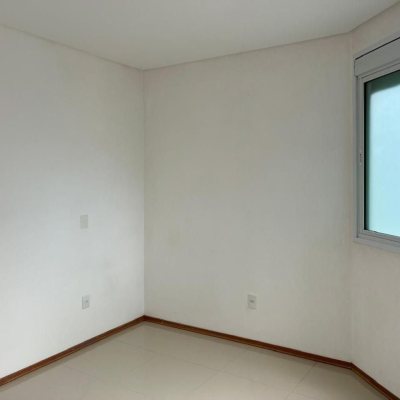 Apartamentos com 43m², 1 quarto, 1 garagem, no bairro Rio Tavares em Florianópolis