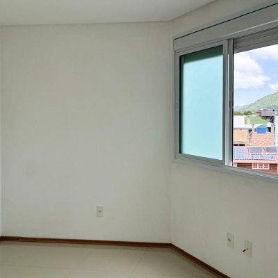 Apartamentos com 43m², 1 quarto, 1 garagem, no bairro Rio Tavares em Florianópolis