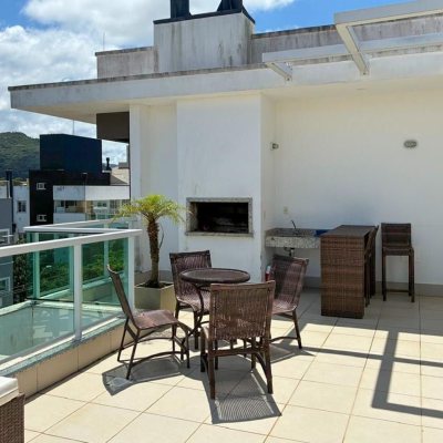 Apartamentos com 43m², 1 quarto, 1 garagem, no bairro Rio Tavares em Florianópolis