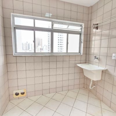 Apartamentos com 91m², 3 quartos, 1 suíte, 1 garagem, no bairro Campinas em São José